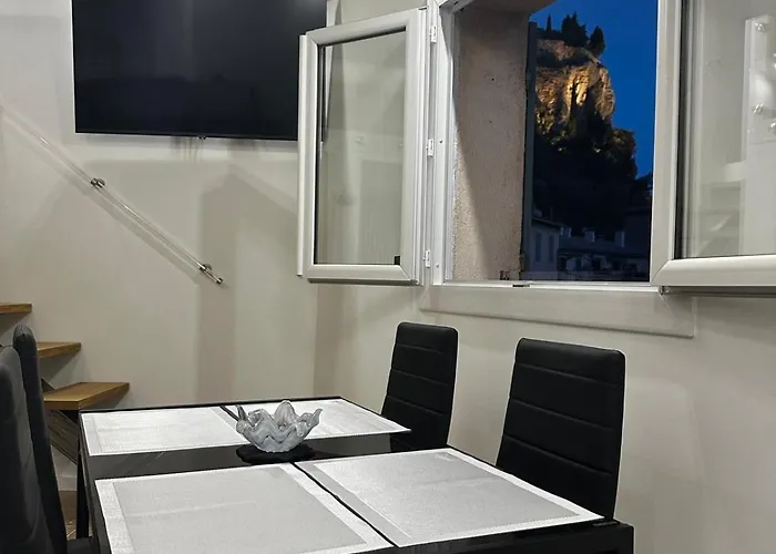 Lou K-sea Den, Le Terrier De La * Каси